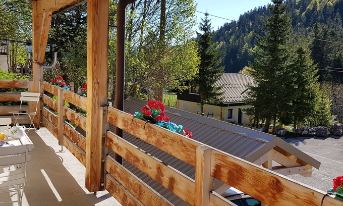 Premanon Apartment | Les Rousses (Jura) alt.1300m Appart 2/4 pers, quiet and nature.