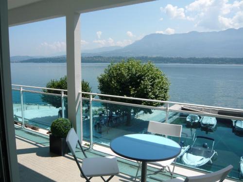 Le Bourget-du-Lac Apartment | Les Suites du Port