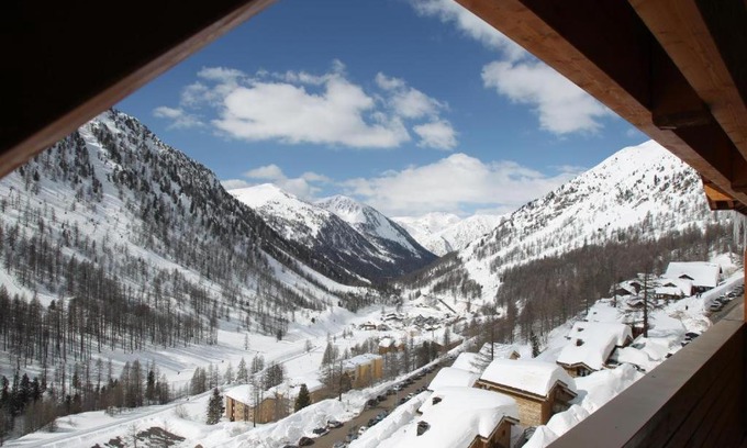 Isola Apartment | Les TERRASSES D'ISOLA 2000
