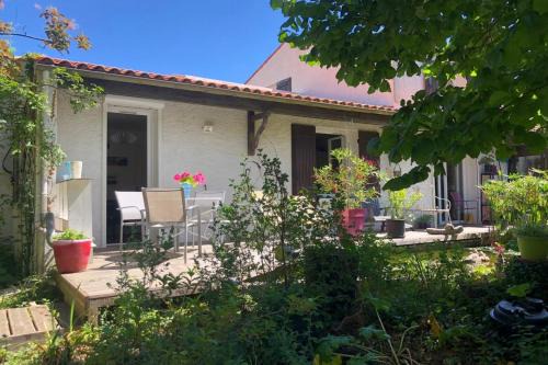 Saintes House | "Les Tilleuls" - appart 2 pers