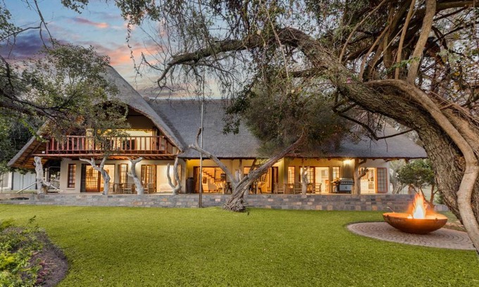 Vaalwater Cabin | Leseli Lodge