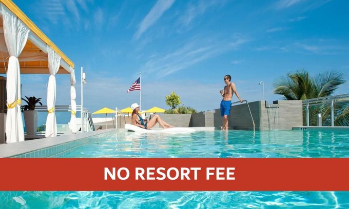 South Beach Hotel | Leslie Hotel Ocean Drive