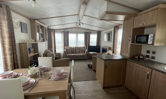 Leven Cabin | Letham Feus Caravan Park ,leven, Fife, Scotland
