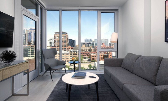 Killgubbin Apartment | Level ◆ Luxe One Bedroom