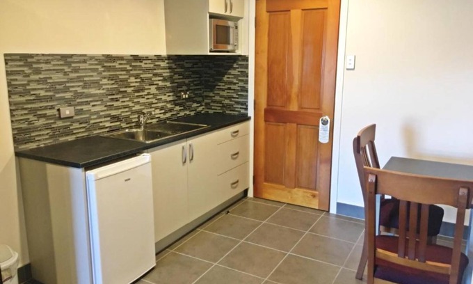 Dunedin City Centre Hotel | Leviathan Heritage Hotel Dunedin