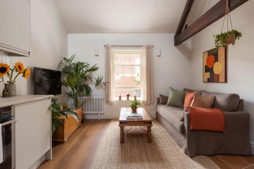 Windsor City Centre Apartment | Leworth Apartments, Windsor