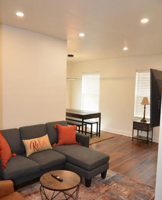 East Memphis House | Liberty Suites 1 of 2-Newly Ronovated