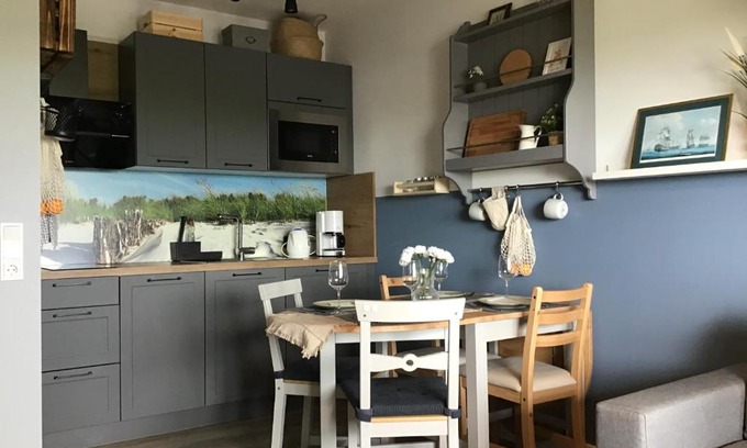 Dornum Apartment | Liebevoll eingerichtete Ferienwohnung Lüttje Koje