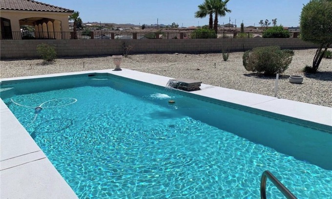Sunridge Estates House | Life is Better on the River Snowbirds are Welcome-message for monthly rates.