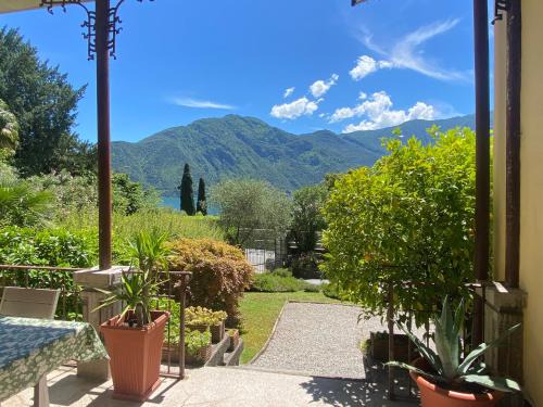 Tremezzo Apartment | Life is Good - Front Lake Apartment in Villa