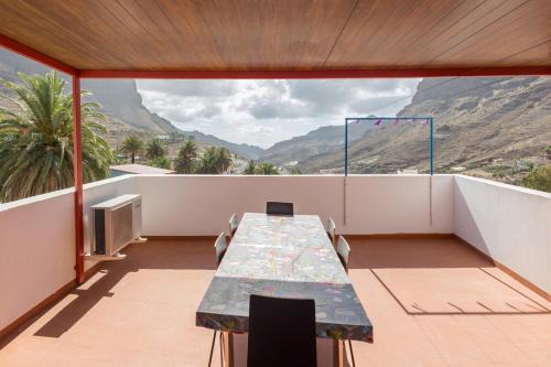 La Aldea de San Nicolas Apartment | Lightbooking Gadi House Tasarte terraza y barbacoa