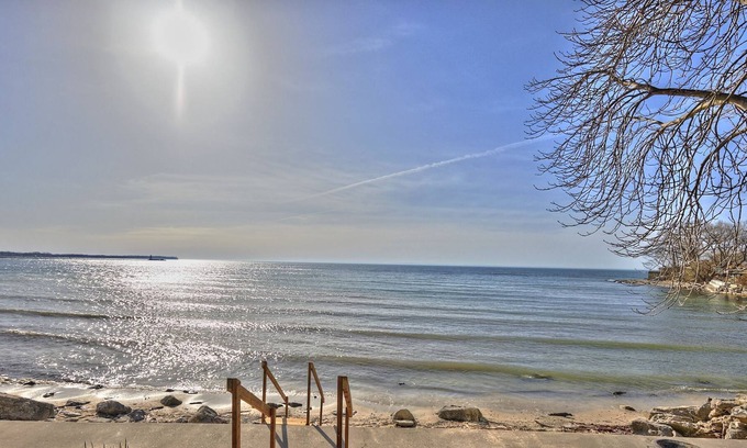 Dunnville Cottage | LIGHTHOUSE LANDING COTTAGE RENTAL IN DUNNVILLE, ONTARIO