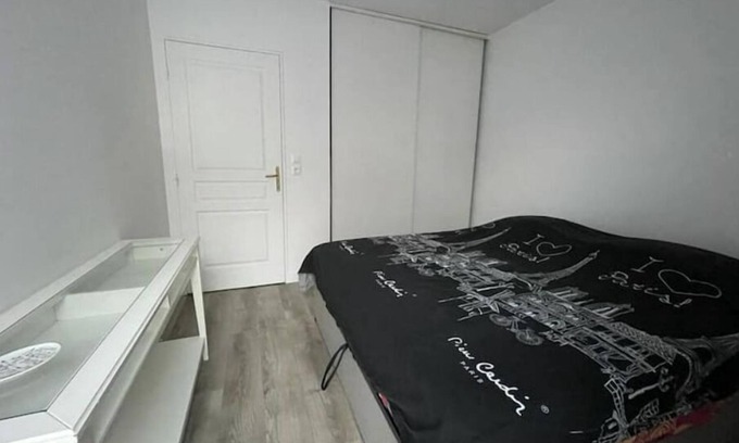 Asnieres-sur-Seine Apartment | Ligne RER C Proche Paris