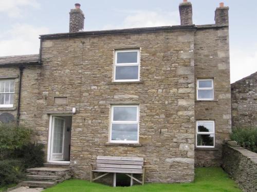 Hawes House | Lilac Cottage