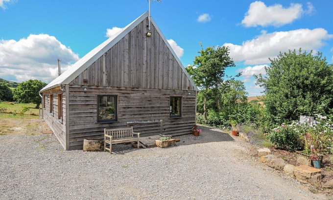 South Tawton Cottage | LILLEMOR, pet friendly, character holiday cottage in Whiddon Down