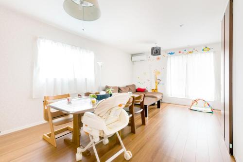 Tsuruhashi Apartment | Lily 5min to Namba! Family 4BR, New Build, Free Parking
