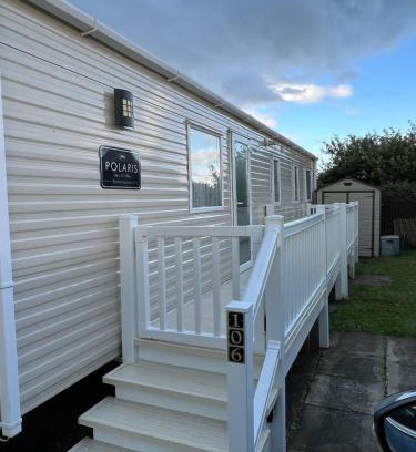 Rhyl Cabin | Lily's caravan
