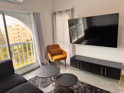 Agios Tychon Apartment | Limassol Beautiful Apartment II