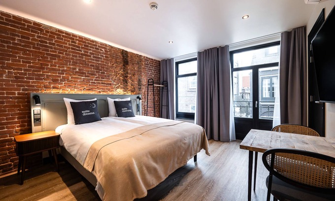 De Weteringschans Hotel | Limehome Amsterdam Leidsekruisstraat
