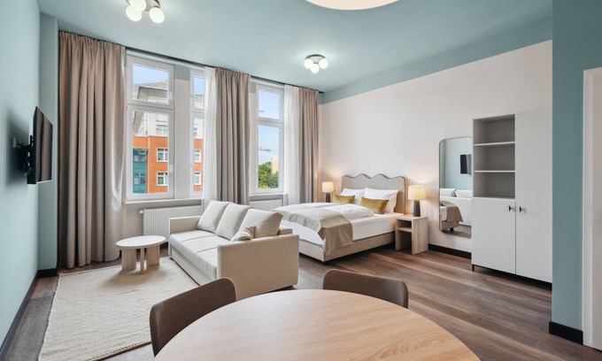 Kreuzberg Hotel | Limehome Berlin Stresemannstr