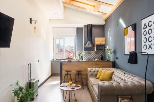 Malasana Apartment | Limehome Madrid Calle de la Madera - Digital Access