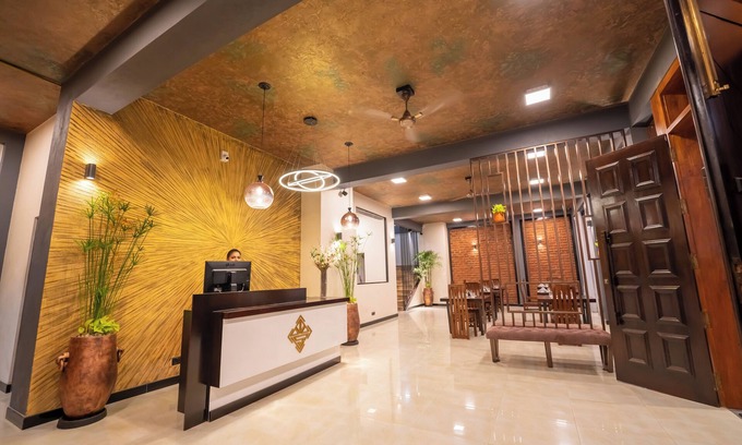 Seeduwa - Katunayake Hotel | Limeshine - Airport Transit Hotel