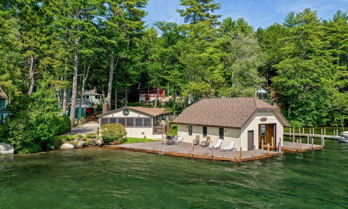 Alton Bay House | Limited time fall specials at Hummingbird on Lake Winnipesaukee