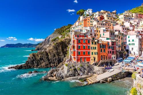Cinque Terre Apartment | Limmy Home with sea view