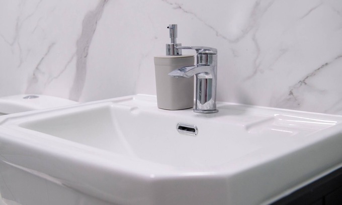 Lincoln House | Lincoln Stunning House - Sleeps 7 - Parking - Garden - WIFI