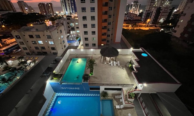 Tonsupa Apartment | Linda Suite Tonsupa 2 cuadras del mar 2 piscinas Av. Club del Pacifico