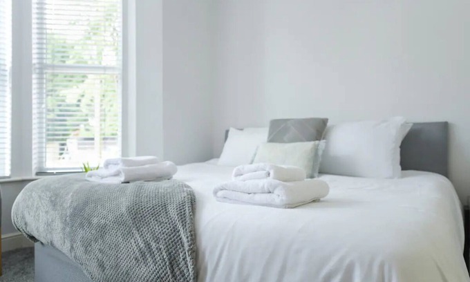 Beeston Apartment | Linden Grove 2 - Fresh and Modern 2 Bed apartment