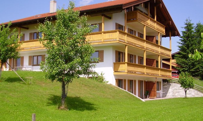Inzell Apartment | Lindenhof Inzell - FeWo mit Chiemgaukarte