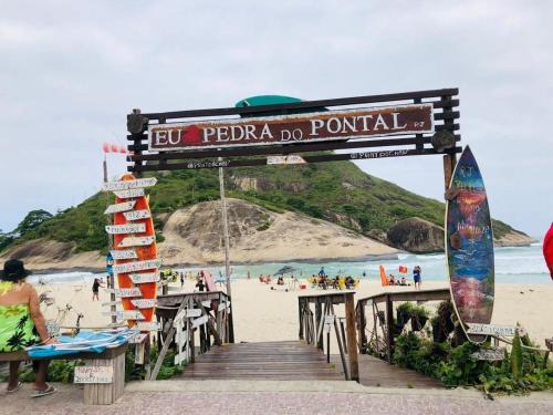 Recreio dos Bandeirantes Hotel | lindo apartamento no recreio bem pertinho da praia