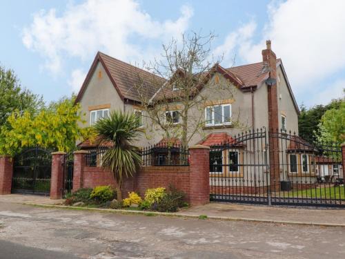 Thornton-Cleveleys House | Linwood