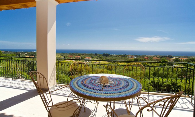 Sarlata House | Liogerma Vacation Home