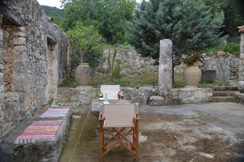 Korithi House | LIOTRIVI Olive Press