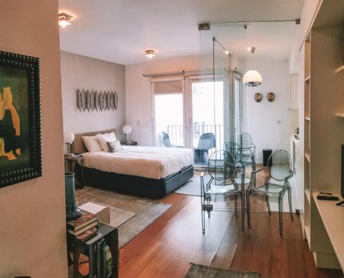 Misericordia Apartment | Lisbon Bairro Alto Apartments Free Parking