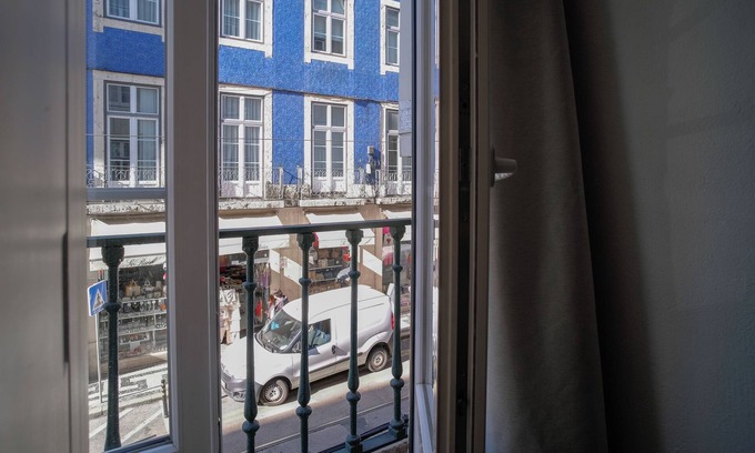 Santa Maria Maior House | Lisbon Studios
