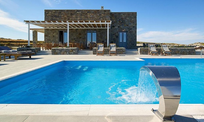 Milos Hotel | Lithos Luxury Rooms (Adults Only)