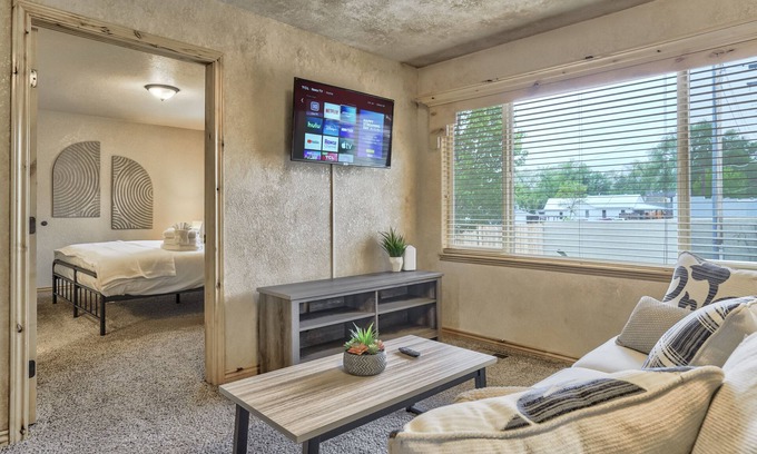 Colorado Springs House | Little Bear