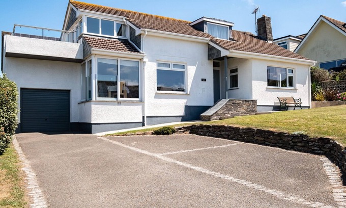 Polzeath Cottage | LITTLE BELZ, pet friendly in Polzeath
