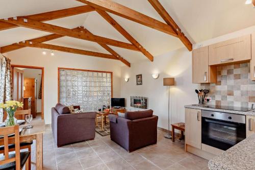Helston House | Little Bojorrow