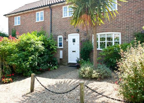 Friston House | Little Chequers