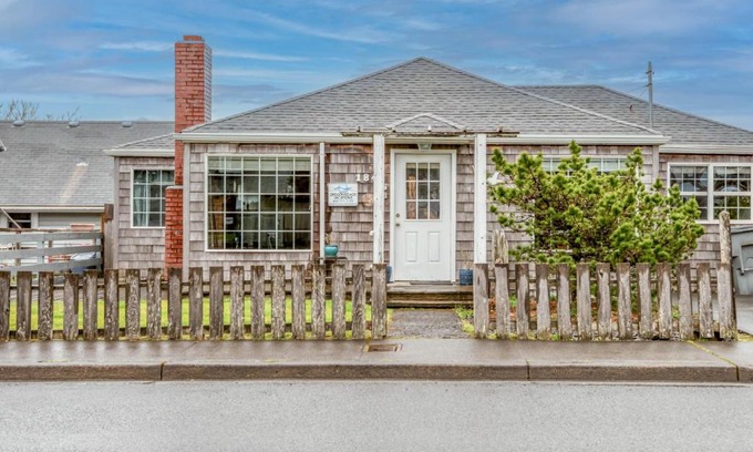 Seaside House | Little Cottage at the Coast