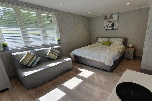 New Forest District Apartment | Little Eden New Forest and Coastal Retreat Langley Hampshire