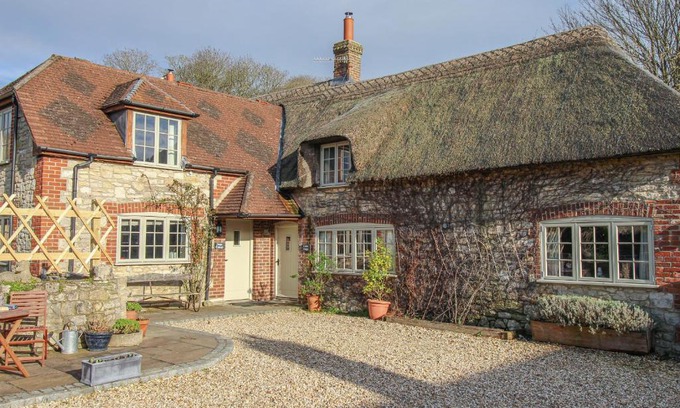 West Lulworth House | Little Forge