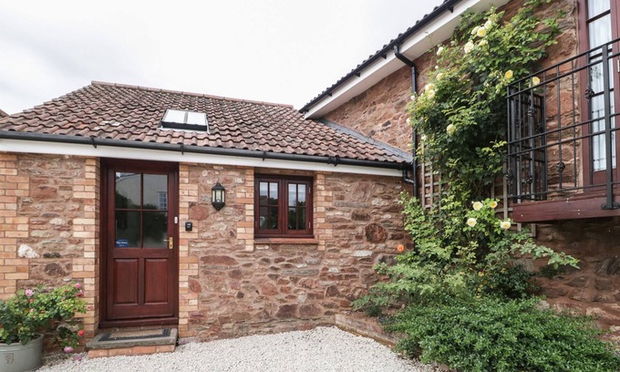 Kingston St Mary Cottage | LITTLE FULFORD BARN, pet friendly, with a garden in Kingston St Mary