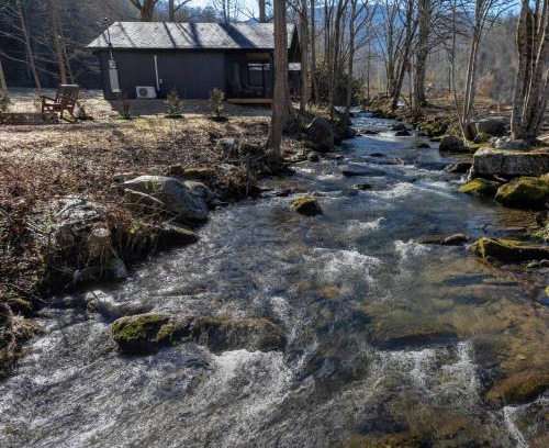 Cosby House | Little Gem Cabin-Pickleball Court, Creek, WIFI, Mountain Views, Starting at 79"