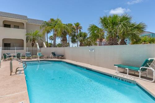 South Padre Island Apartment | Little Get-Away By The Beach ,Moondancer