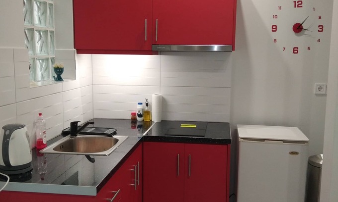 Ano Kipseli Apartment | Little house in Kipseli